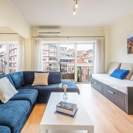 Lägenhet A Comfy Apt In Heart Of Lisbon, Marques Pombal *