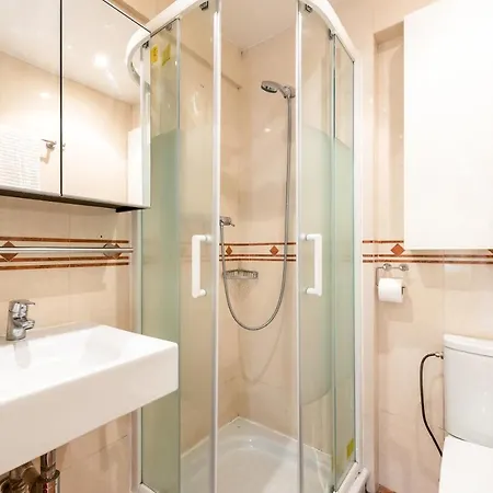 A Comfy Apt In Heart Of Lisbon, Marques Pombal Lisboa