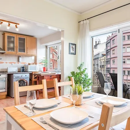 公寓 A Comfy Apt In Heart Of Lisbon, Marques Pombal *
