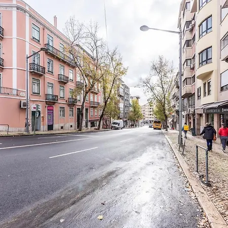 公寓 A Comfy Apt In Heart Of Lisbon, Marques Pombal *